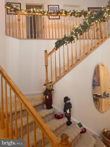 $725,000 | 33 Big Woods Drive West, Glen Mills, PA 19342