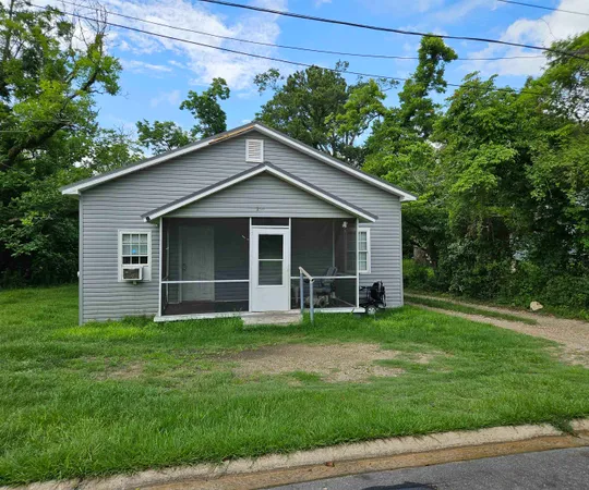 $65,000 | 216-222 Bowen Street Northwest, Pelham, GA 31779
