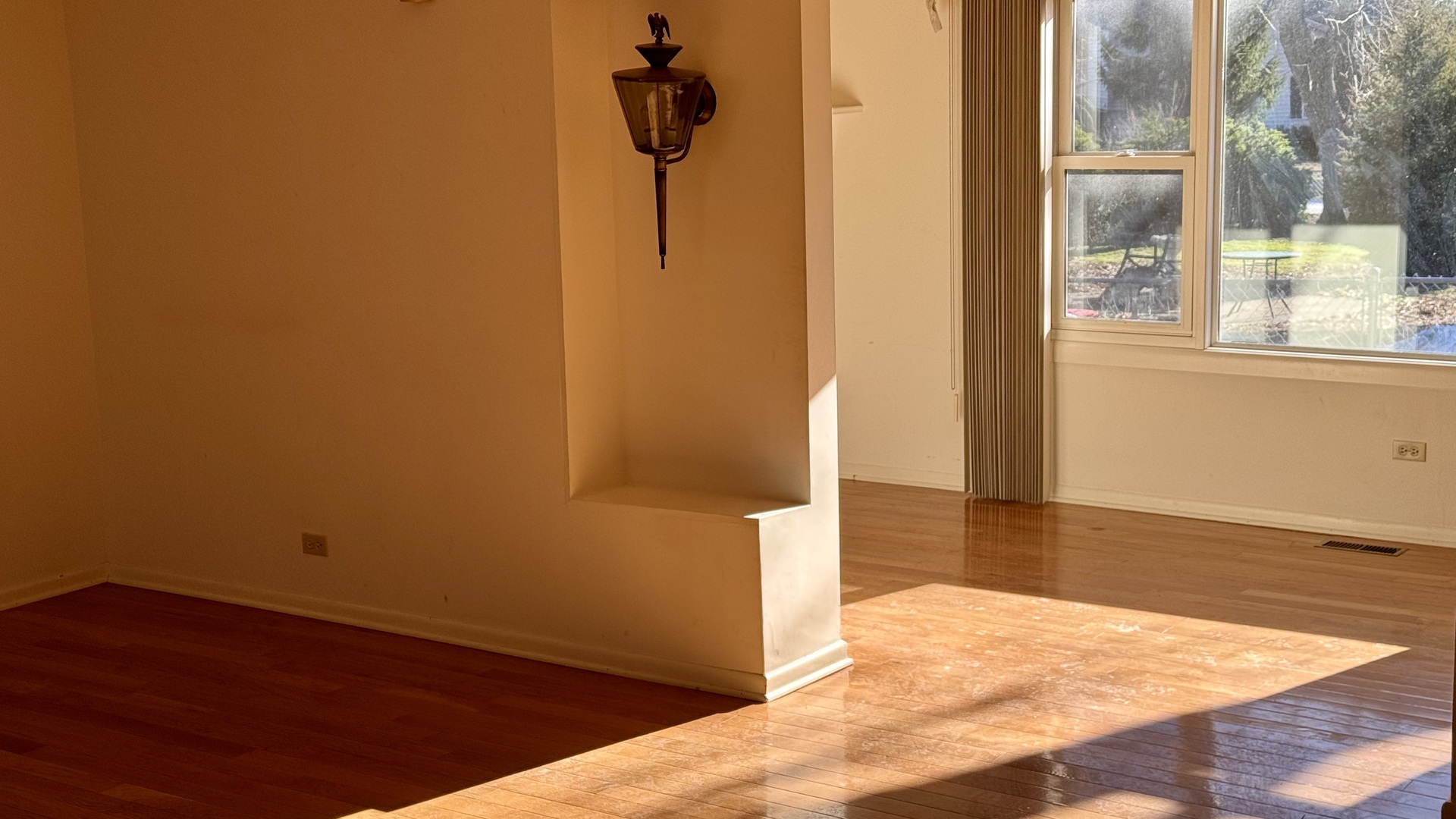 304 East Hawthorne Drive, Unit 304 Round Lake Beach, IL 60073 - Photo 11 of 19