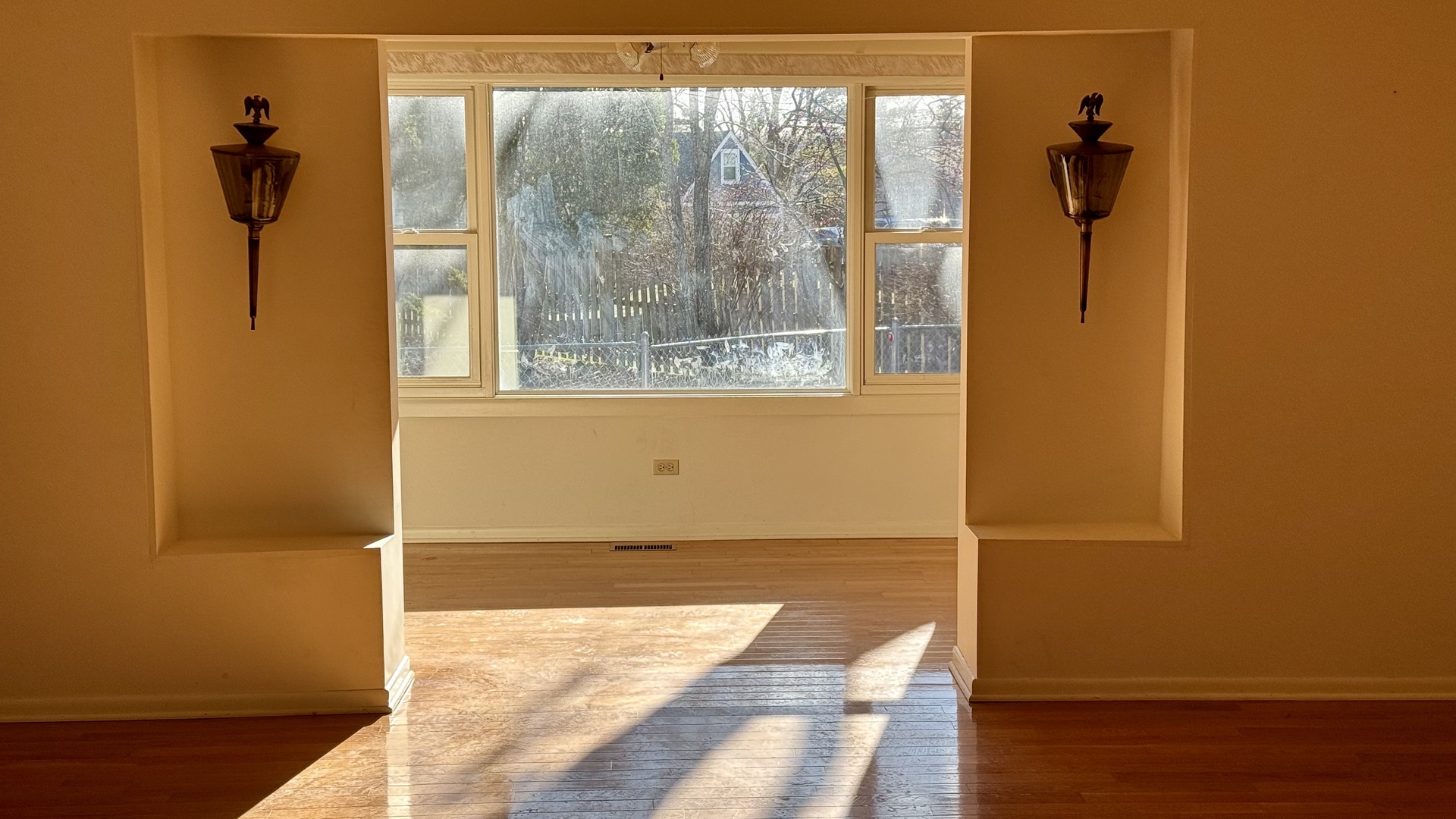 304 East Hawthorne Drive, Unit 304 Round Lake Beach, IL 60073 - Photo 9 of 19