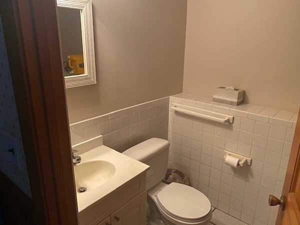 8 Tucker Road Norfolk, MA 02056 - Photo 8 of 14