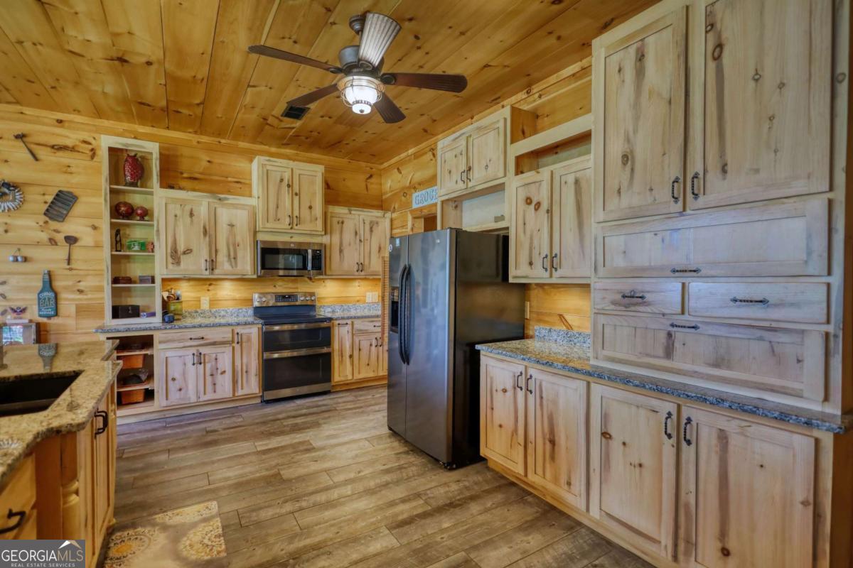 947 Bellhouse Road Macon, GA 31217 - Photo 8 of 100