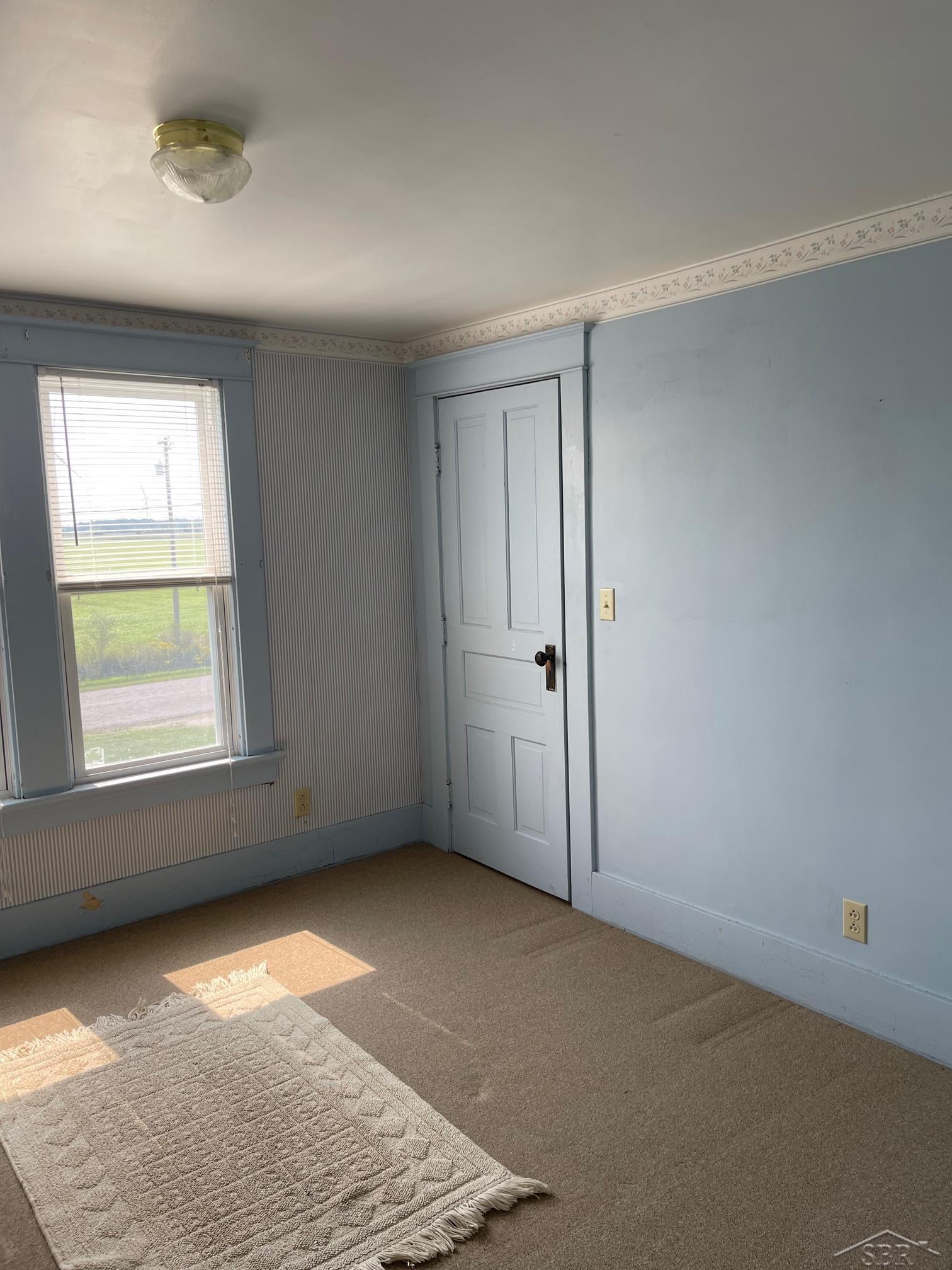 22120 Dice Road Merrill, MI 48637 - Photo 26 of 37 50090125-27.JPG