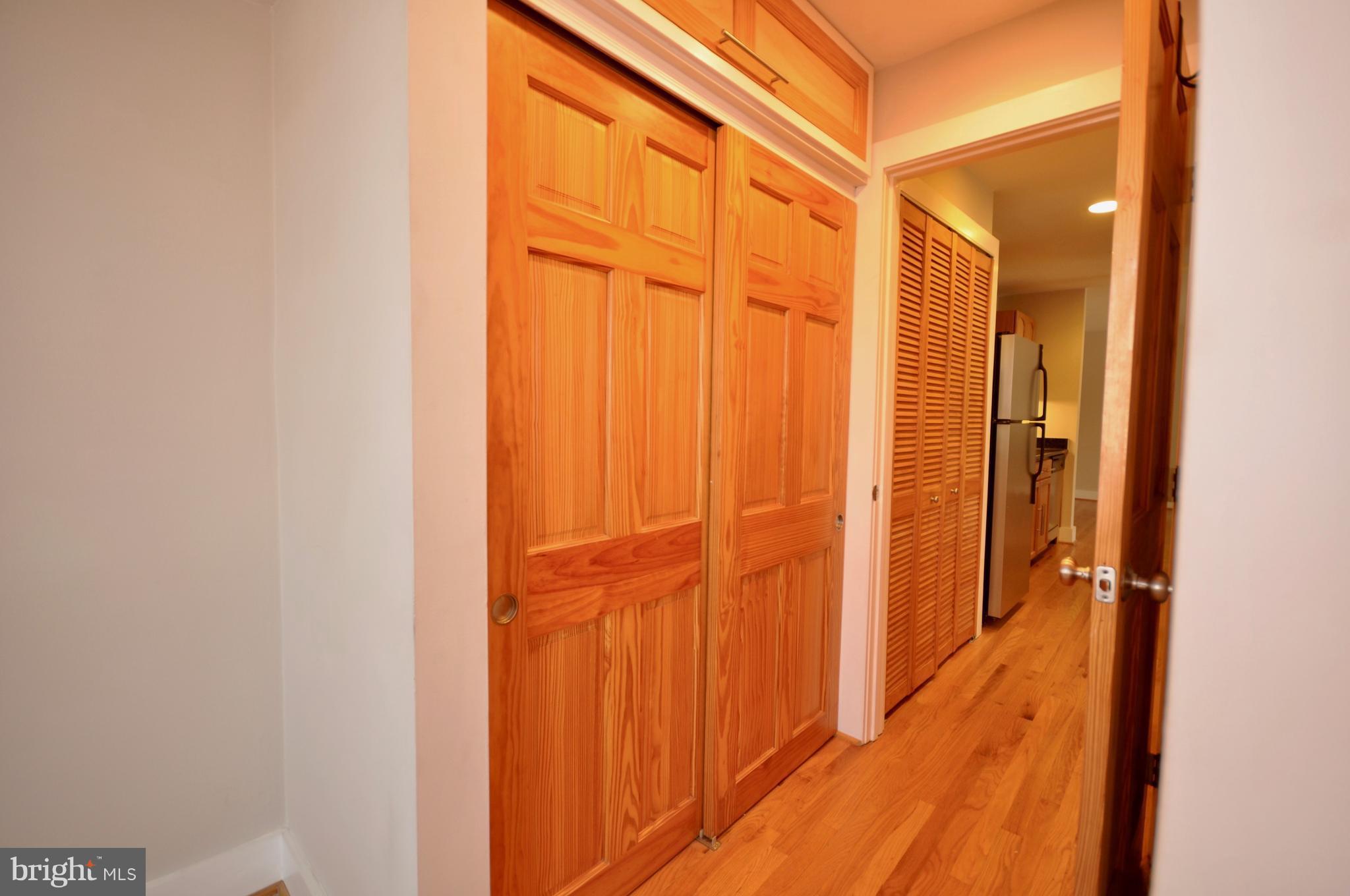32 West Montgomery Street, Unit R8 Baltimore, MD 21230 - Photo 17 of 25 Solid Wood Bedroom Closet Doors