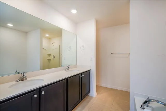 $1,945 | 1685 Hideaway Flat Street, Mascotte, FL 34753