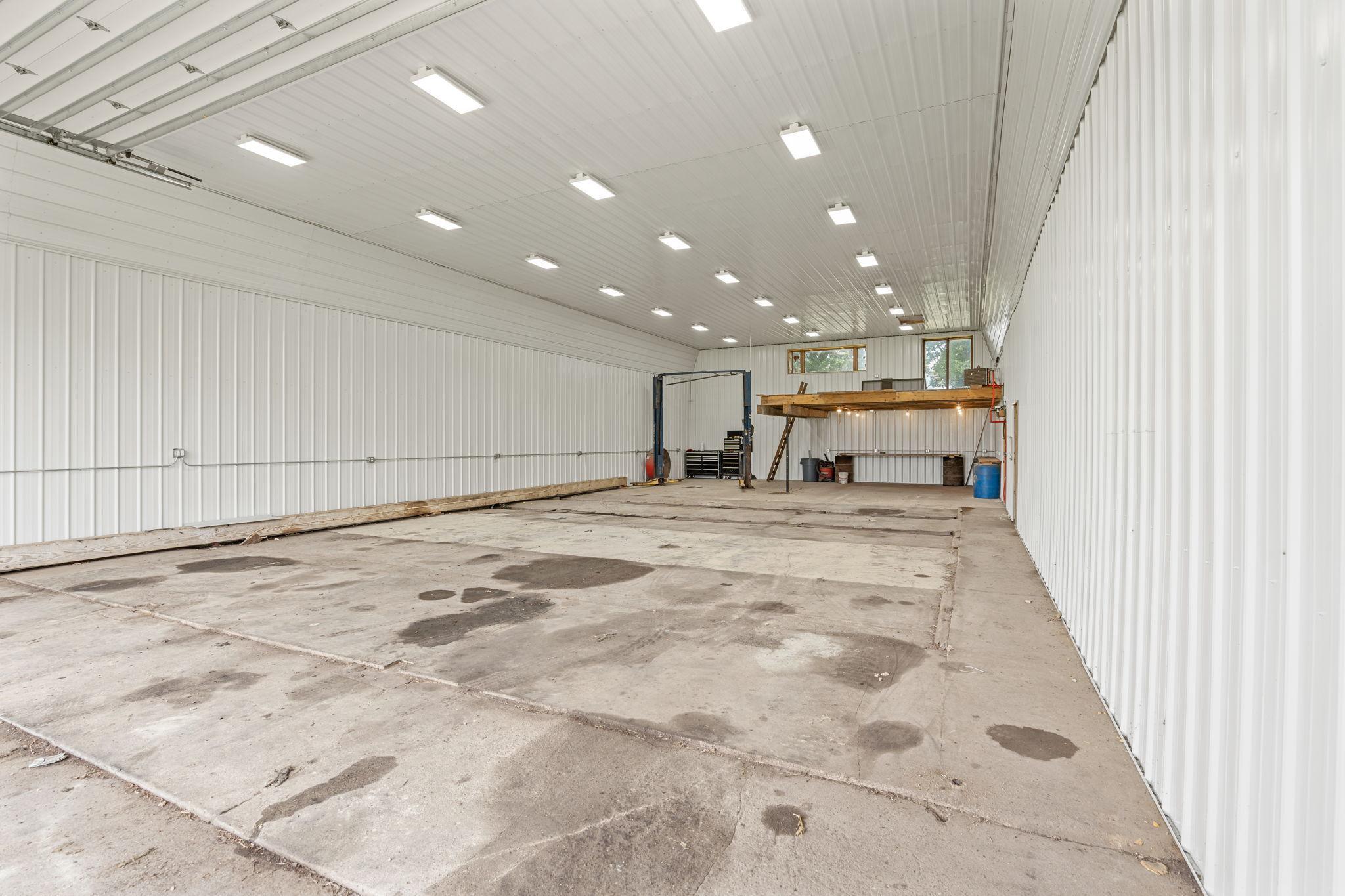 24975 Mower Freeborn Road Austin, MN 55912 - Photo 13 of 81