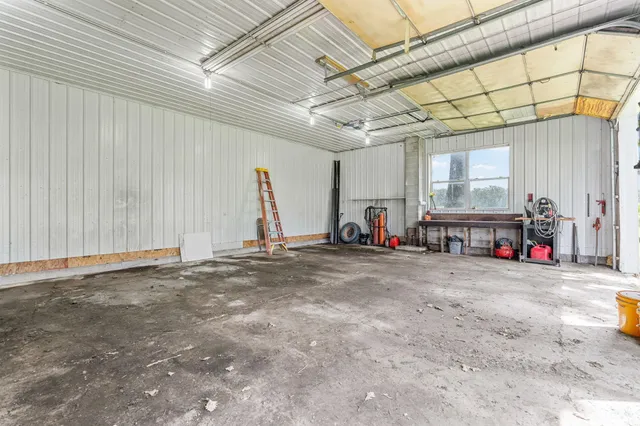 $569,900 | 24975 Mower Freeborn Road, Austin, MN 55912