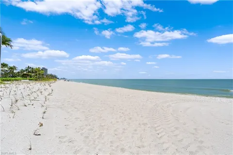 $659,000 | 10420 Gulf Shore Drive, Unit 132, Naples, FL 34108