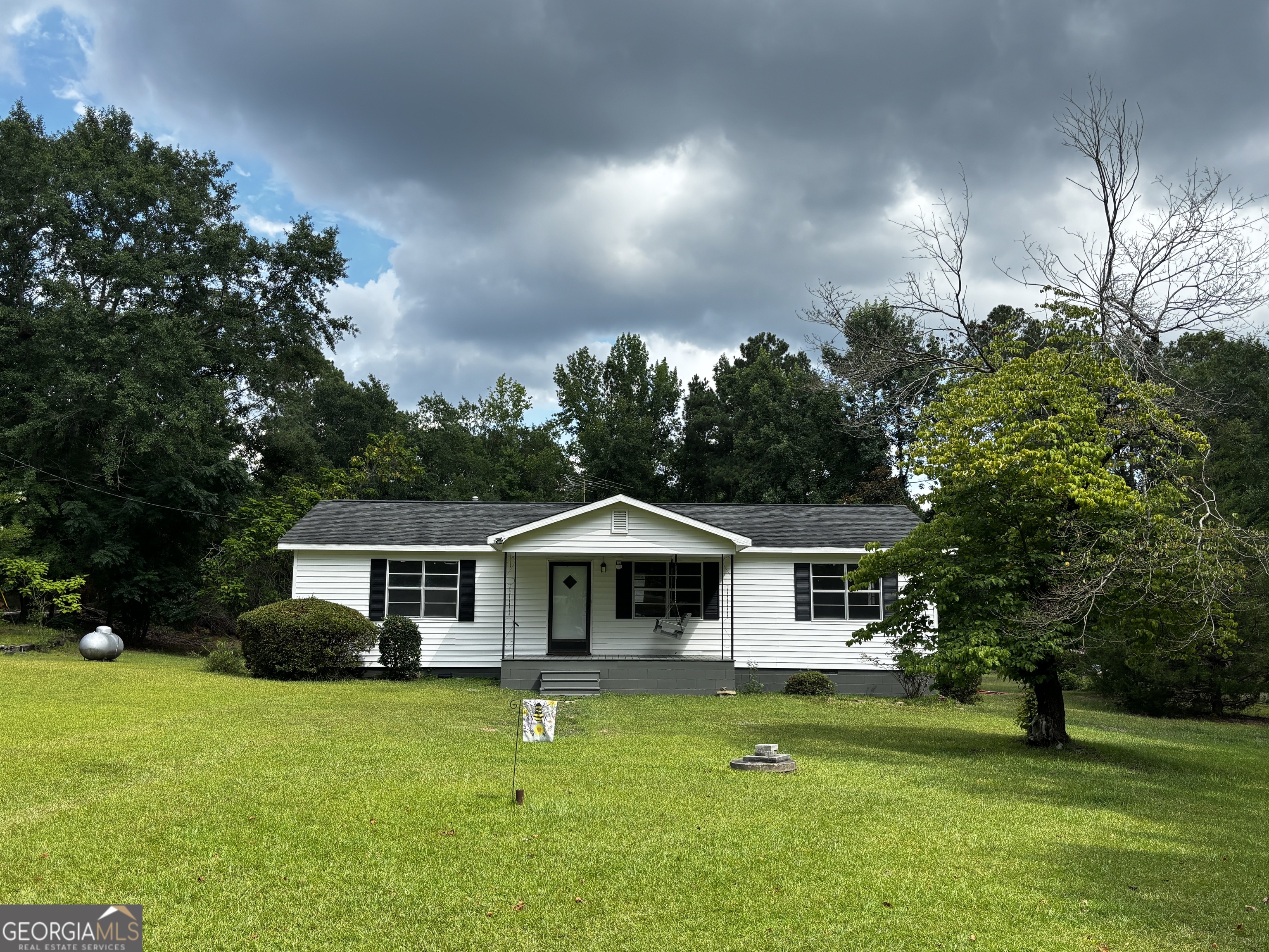 5494 Huff's Bridge Road Dearing, GA 30808 - Photo 3 of 34 Gallery Image 3