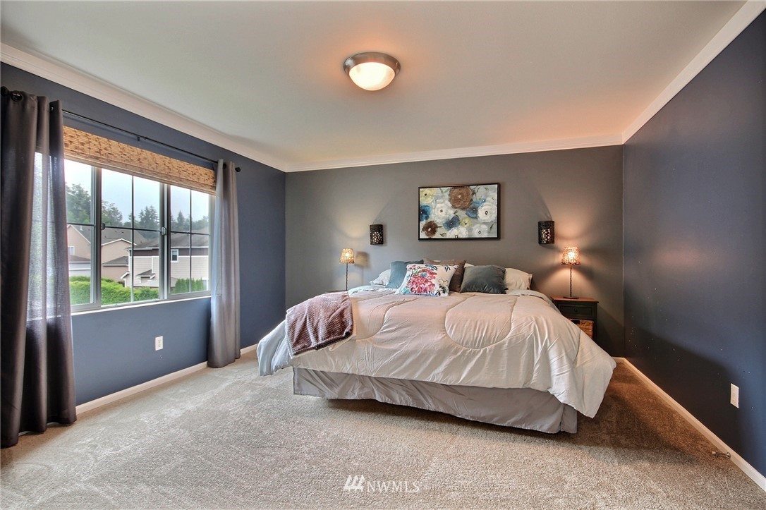 16963 166th Place Southeast Renton, WA 98058 - Photo 14 of 24 Gallery Image 14