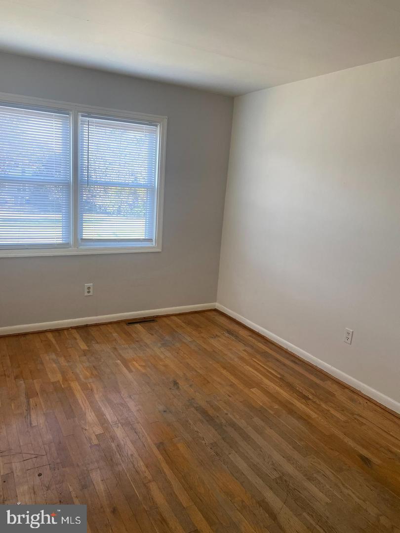 1605 Lynch Road Baltimore, MD 21222 - Photo 13 of 17 Gallery Image 13