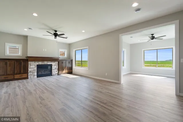 $485,000 | 1534 9th Avenue Southwest, Hutchinson, MN 55350