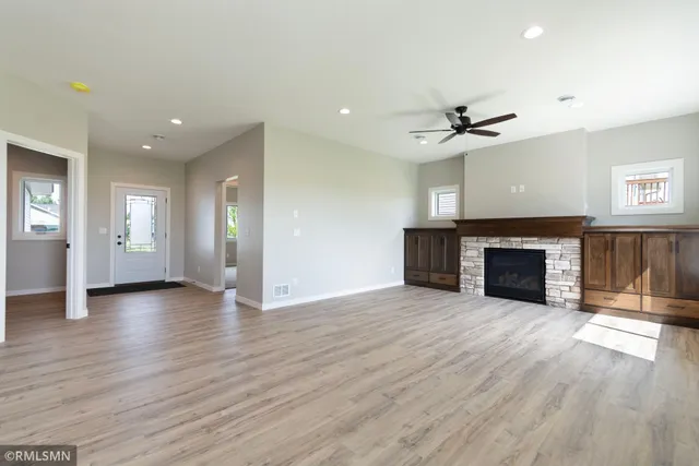 $485,000 | 1534 9th Avenue Southwest, Hutchinson, MN 55350