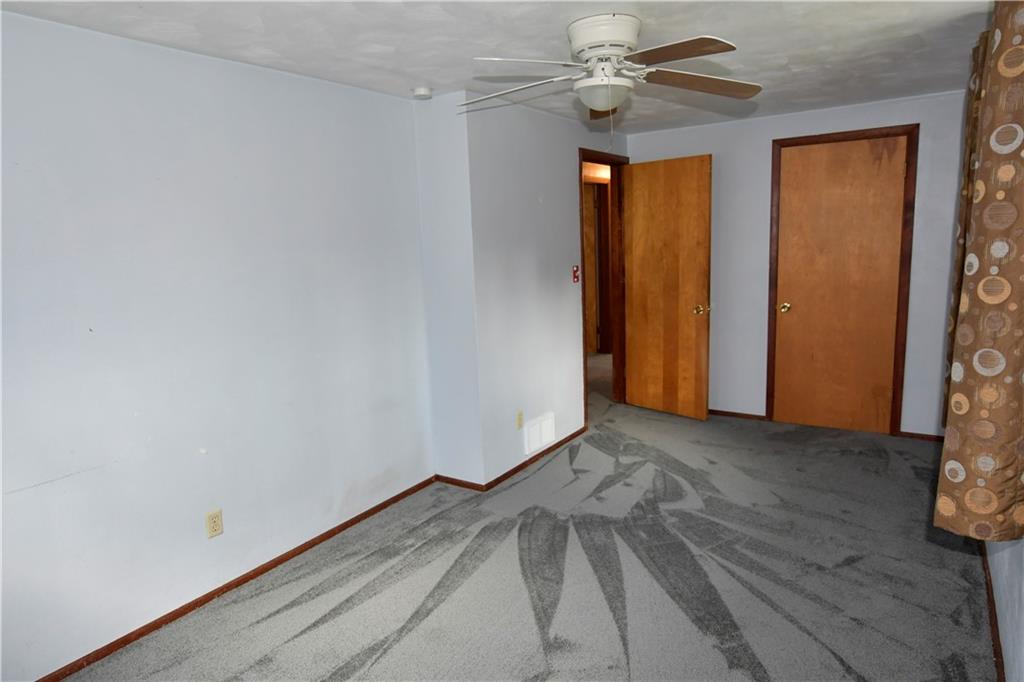 314 Pointview Road Pittsburgh, PA 15227 - Photo 18 of 29