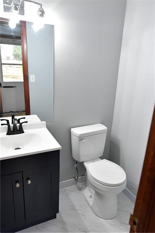 314 Pointview Road Pittsburgh, PA 15227 - Photo 5 of 29