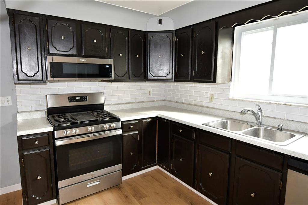 314 Pointview Road Pittsburgh, PA 15227 - Photo 10 of 29