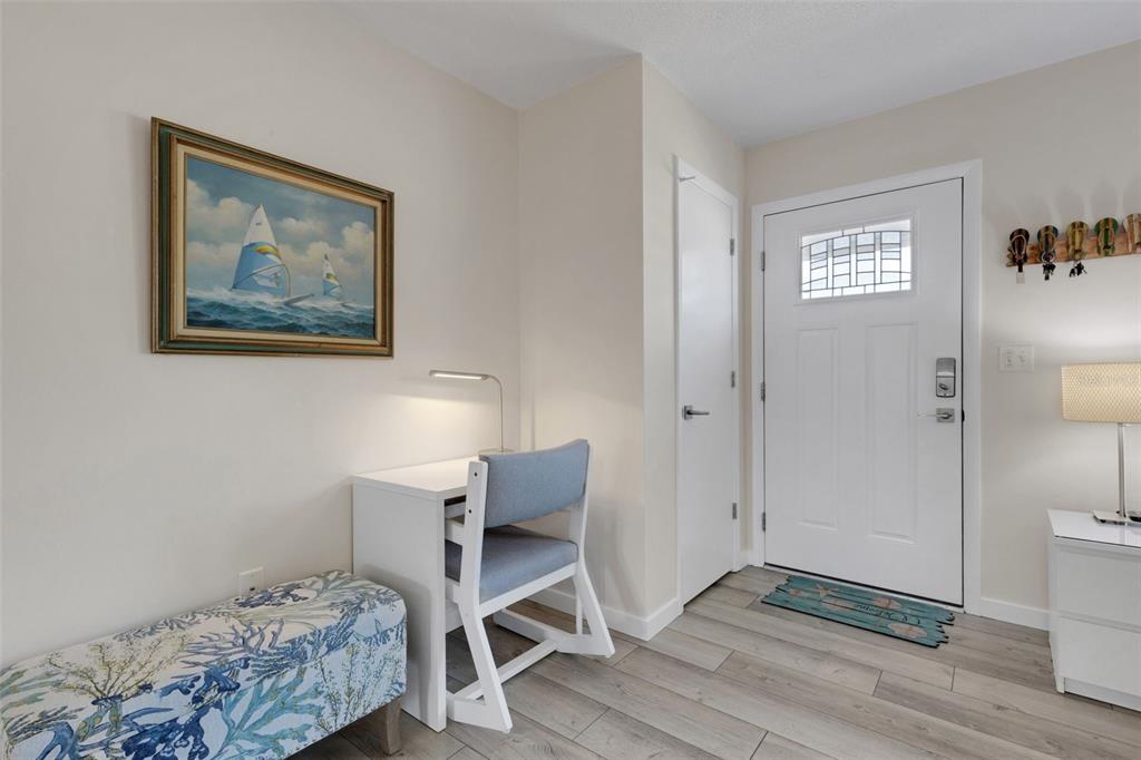 5231 Pompano Road Venice, FL 34293 - Photo 13 of 31