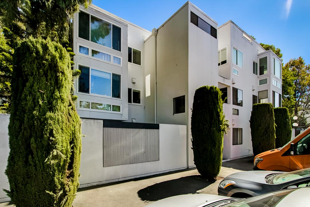 1049 Shell Boulevard, Unit 3 Foster City, CA 94404 - Photo 27 of 56 a view of a street with potted plants