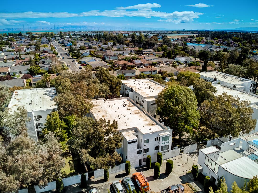 1049 Shell Boulevard, Unit 3 Foster City, CA 94404 - Photo 41 of 56