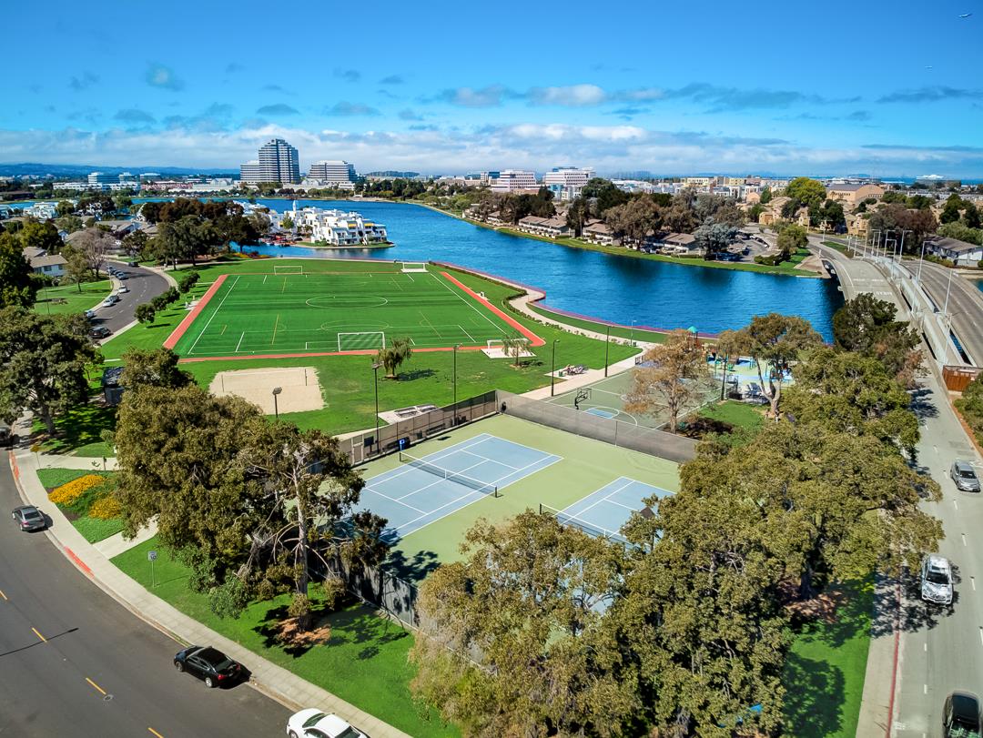 1049 Shell Boulevard, Unit 3 Foster City, CA 94404 - Photo 48 of 56 a view of a city with an ocean