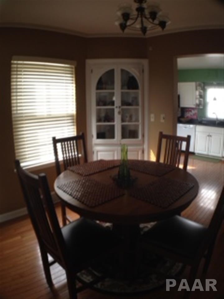 5105 North Prospect Road Peoria Heights, IL 61616 - Photo 5 of 27 Gallery Image 5