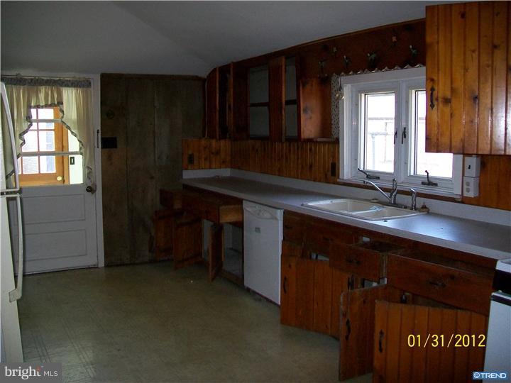 1367 East Denneys Road Dover, DE 19901 - Photo 5 of 18 Gallery Image 5