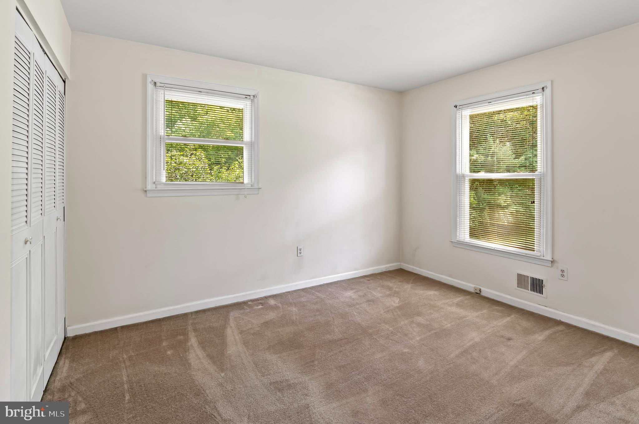 2016 Cradock Street Silver Spring, MD 20905 - Photo 26 of 34 Bedroom 3