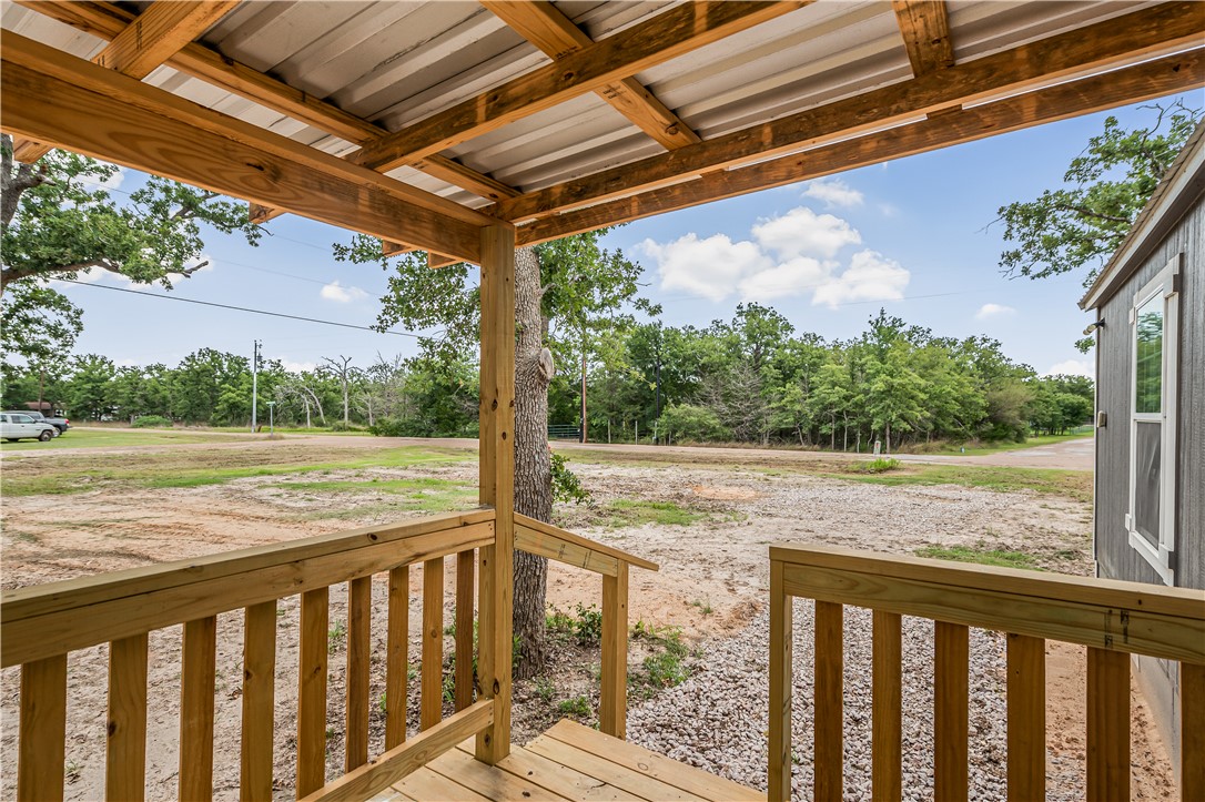 405 Wilderness Road Somerville, TX 77879 - Photo 11 of 19