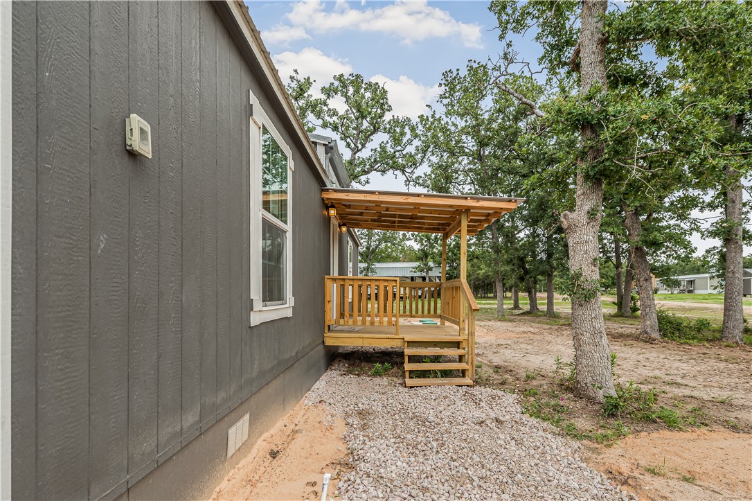 405 Wilderness Road Somerville, TX 77879 - Photo 12 of 19