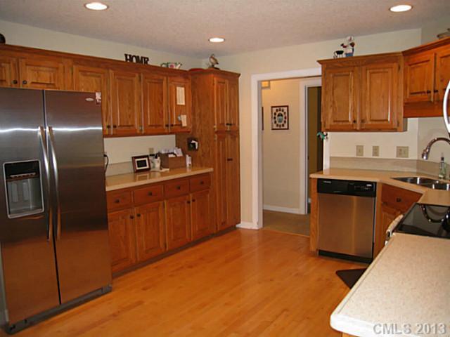 8207 Hunley Ridge Road Matthews, NC 28104 - Photo 2 of 16 Gallery Image 2