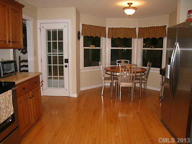 8207 Hunley Ridge Road Matthews, NC 28104 - Photo 4 of 16 Gallery Image 4