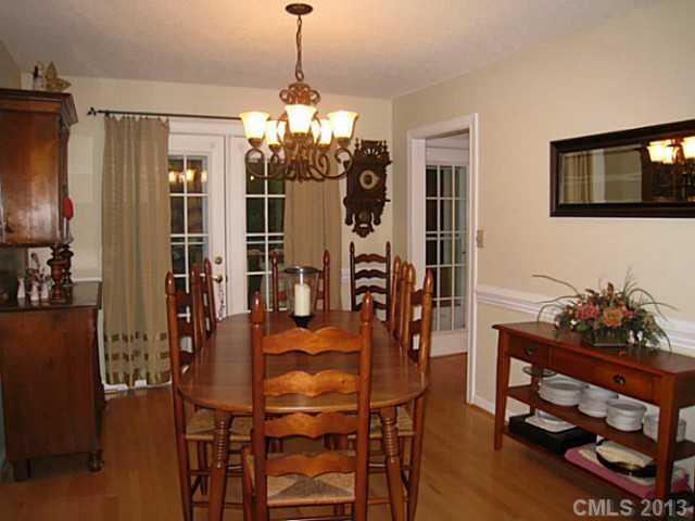 8207 Hunley Ridge Road Matthews, NC 28104 - Photo 8 of 16 Gallery Image 8