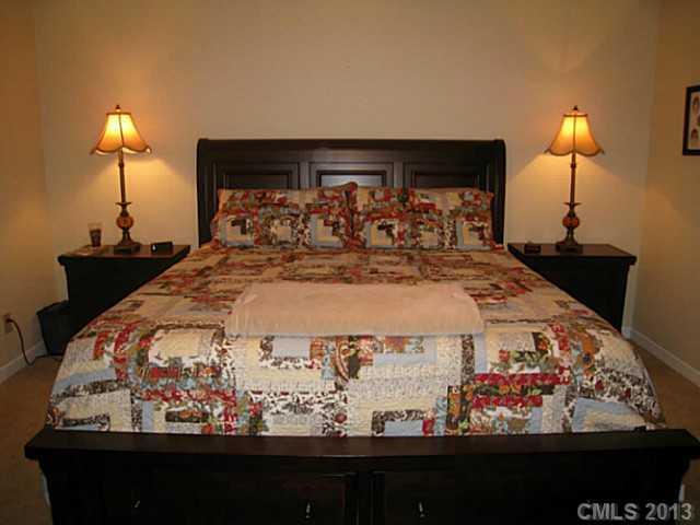 8207 Hunley Ridge Road Matthews, NC 28104 - Photo 9 of 16 Gallery Image 9
