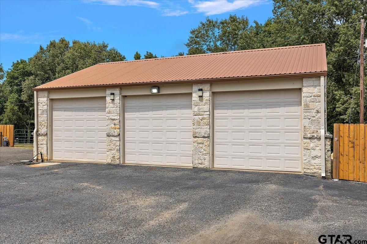 9200 Highway 69 Pollok, TX 75969 - Photo 41 of 48