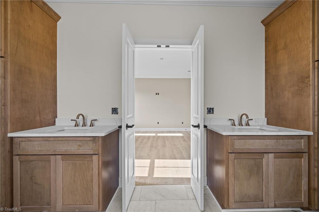 2225 Hughes Mill Road Burlington, NC 27217 - Photo 17 of 49 Primary Bathroom