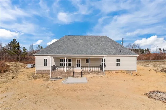 $465,000 | 2225 Hughes Mill Road, Burlington, NC 27217