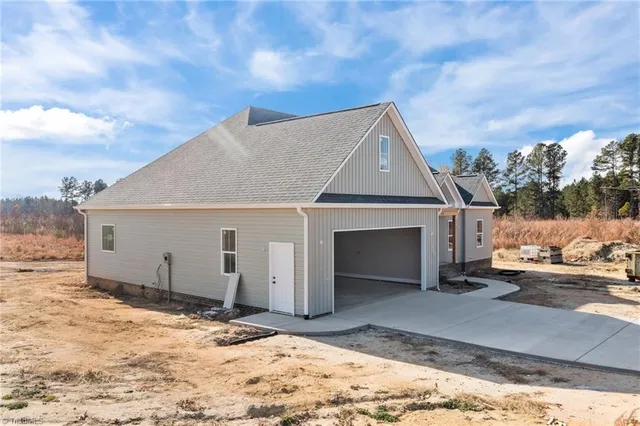 $465,000 | 2225 Hughes Mill Road, Burlington, NC 27217