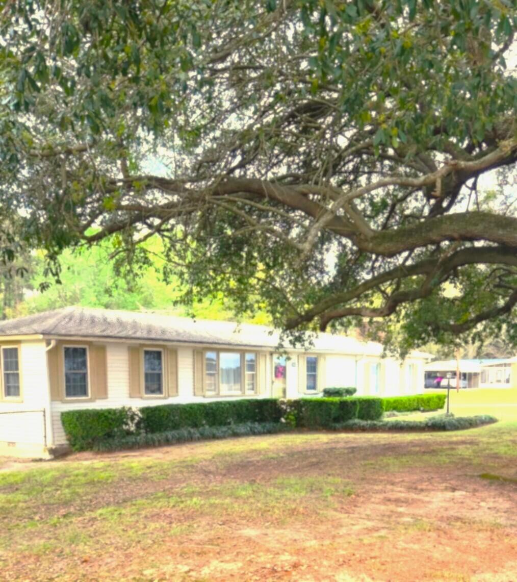 5497 Old Highway, Unit SIX Elloree, SC 29047 - Photo 2 of 30 Front of home