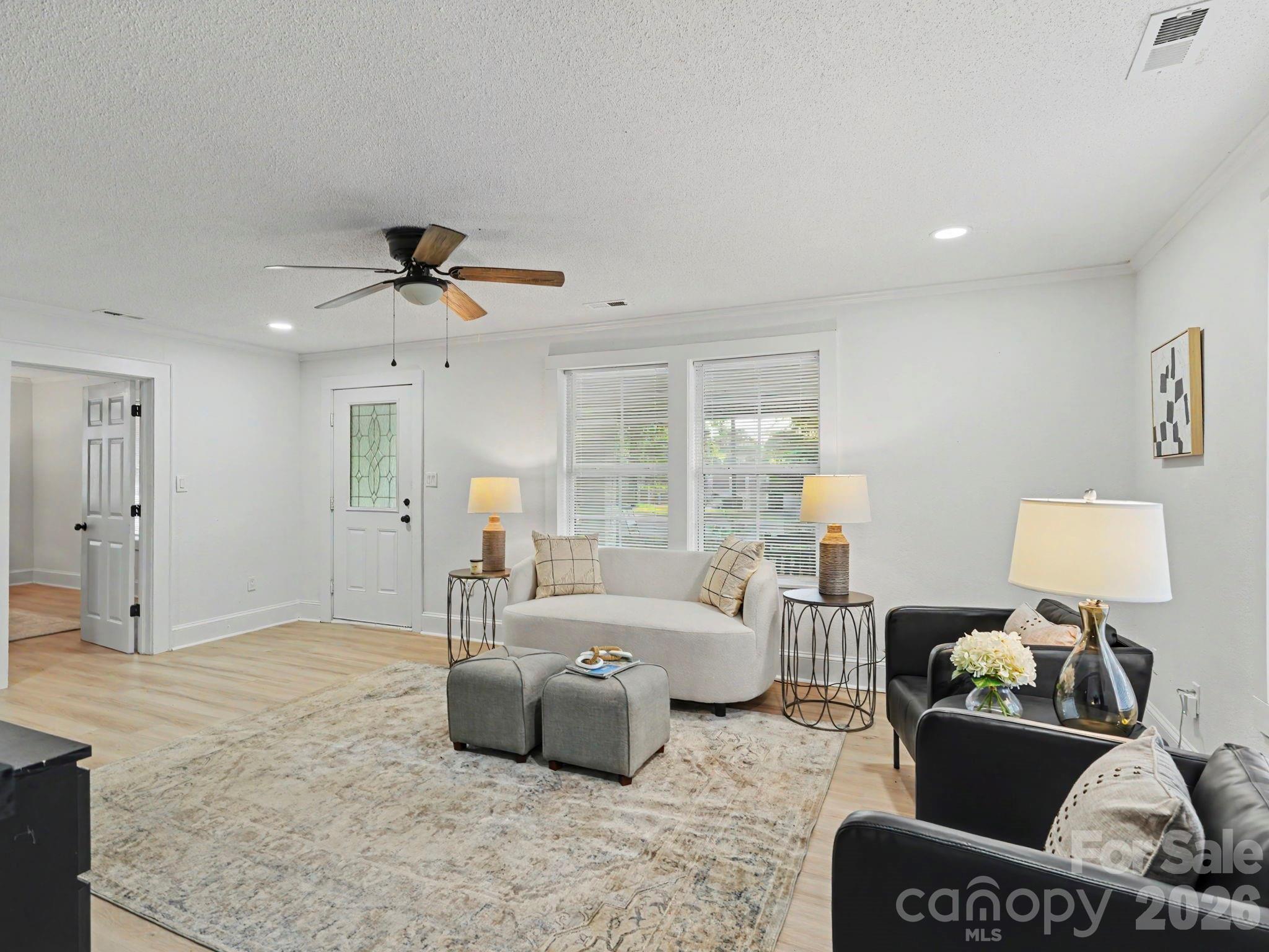 607 Old Charlotte Road Southwest Concord, NC 28027 - Photo 2 of 34