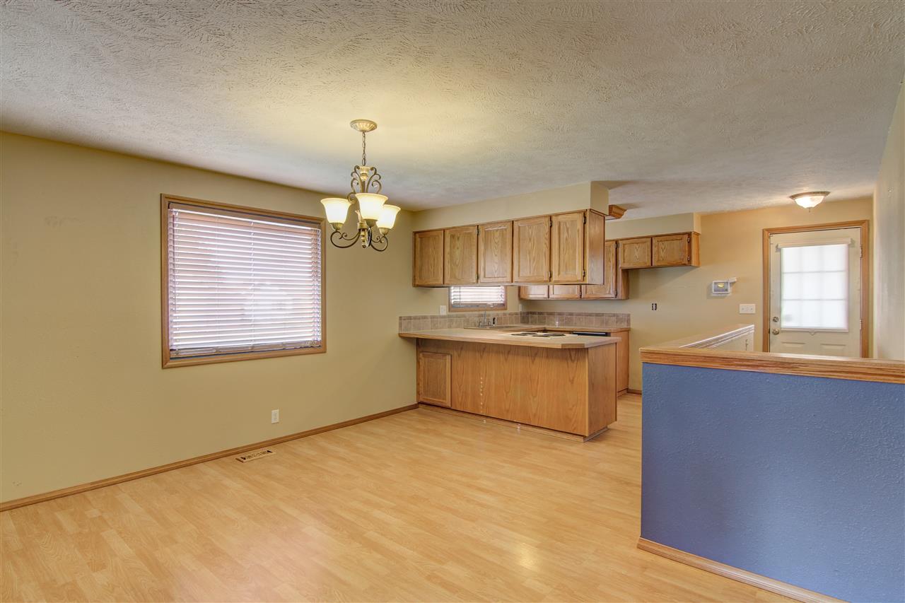 506 North Moore Road Spokane Valley, WA 99037 - Photo 5 of 20