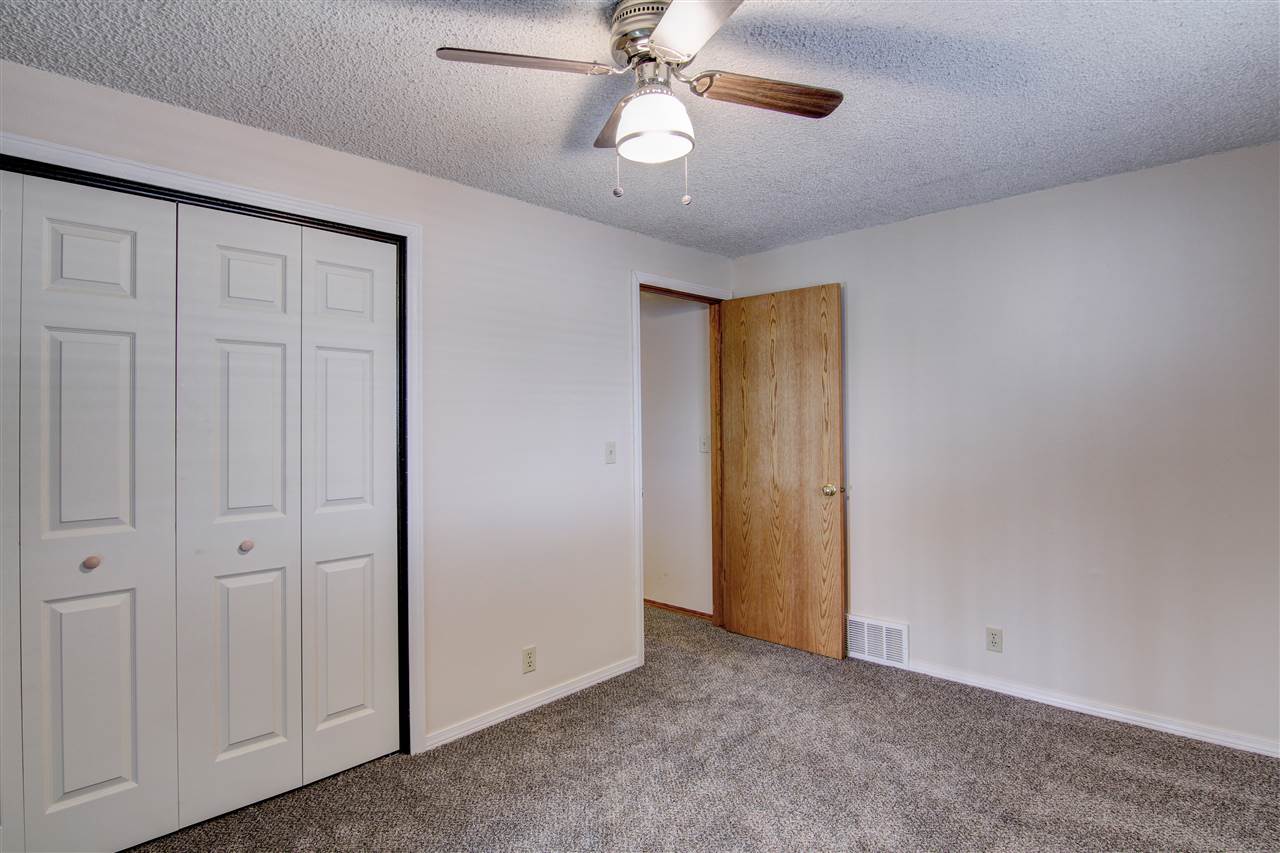 506 North Moore Road Spokane Valley, WA 99037 - Photo 7 of 20