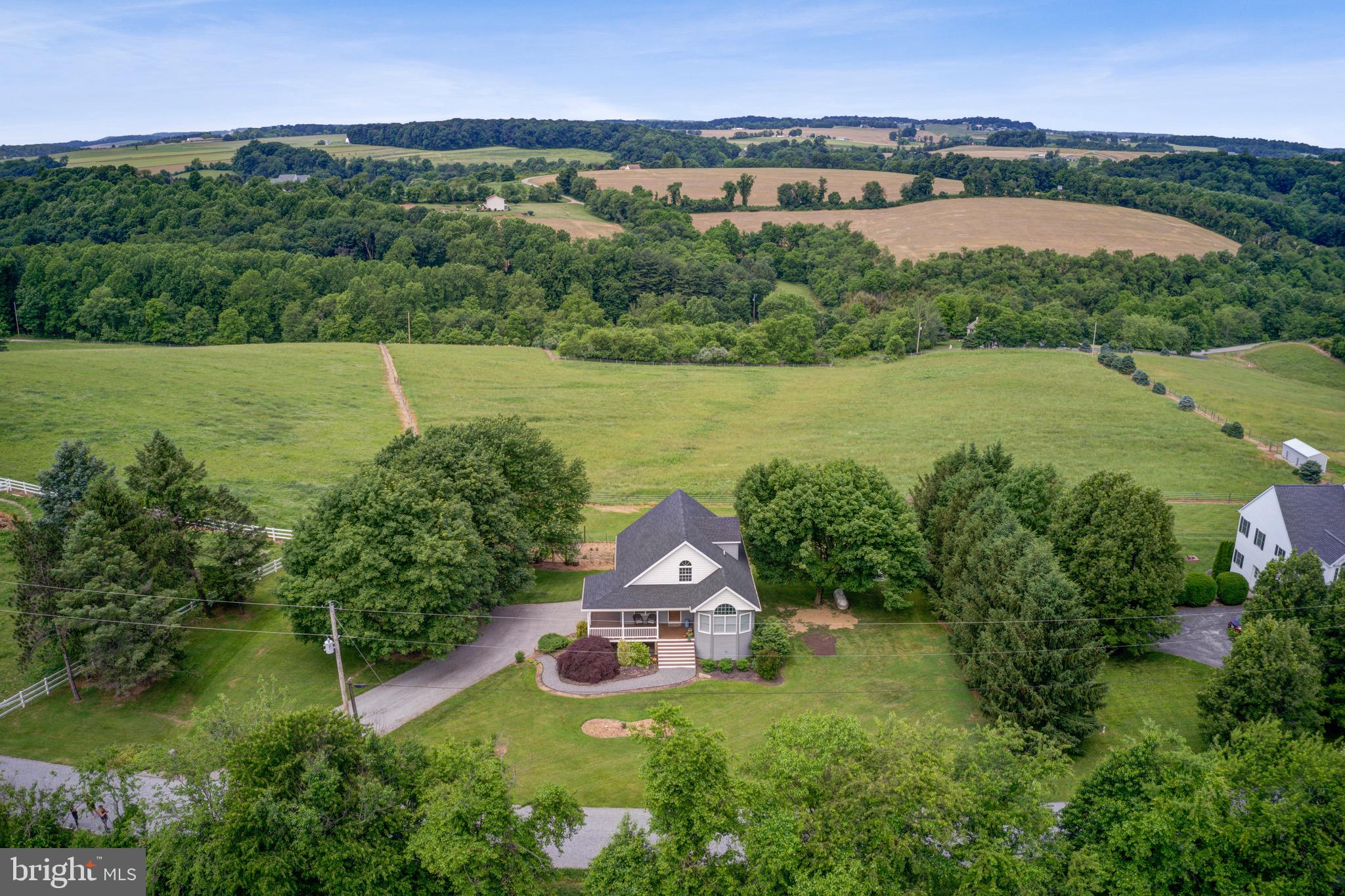 11826 High Point Road Felton, PA 17322 - Photo 5 of 38
