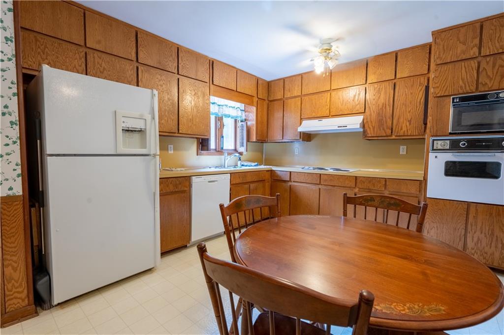 3926 Cardinal Drive Tucker, GA 30084 - Photo 22 of 33