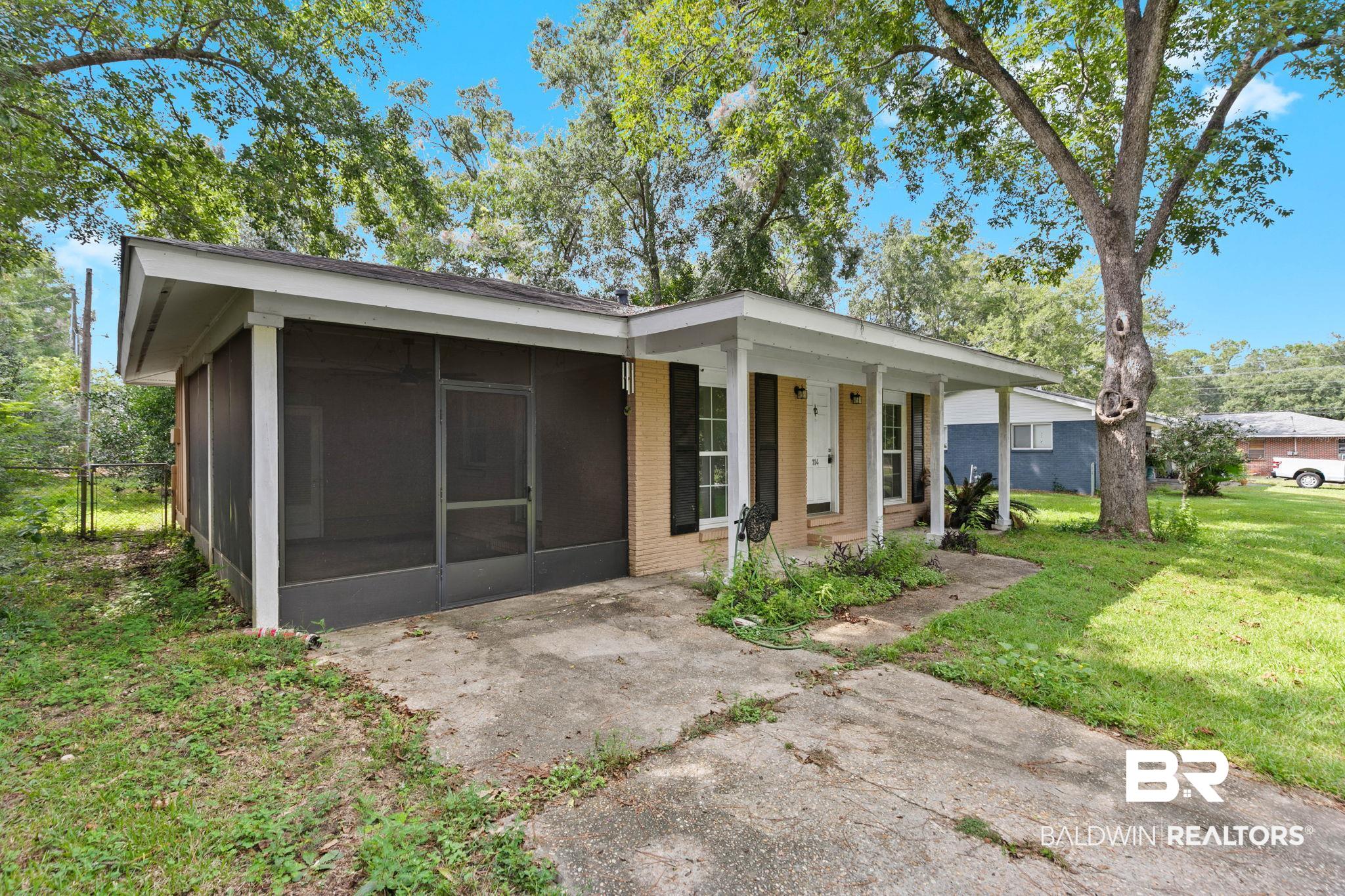 114 South Stuart Street Foley, AL 36535 - Photo 8 of 50