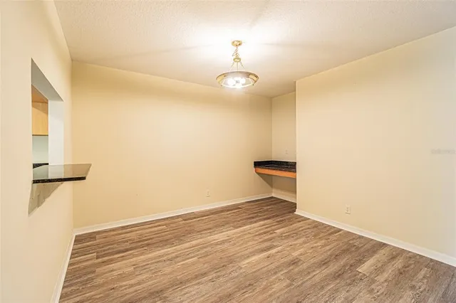 $1,895 | 3412 Dragon View Court, Valrico, FL 33594