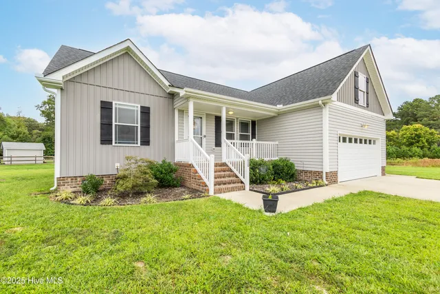 $455,000 | 100 Smitty Lane, Moyock, NC 27958