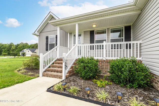 $455,000 | 100 Smitty Lane, Moyock, NC 27958