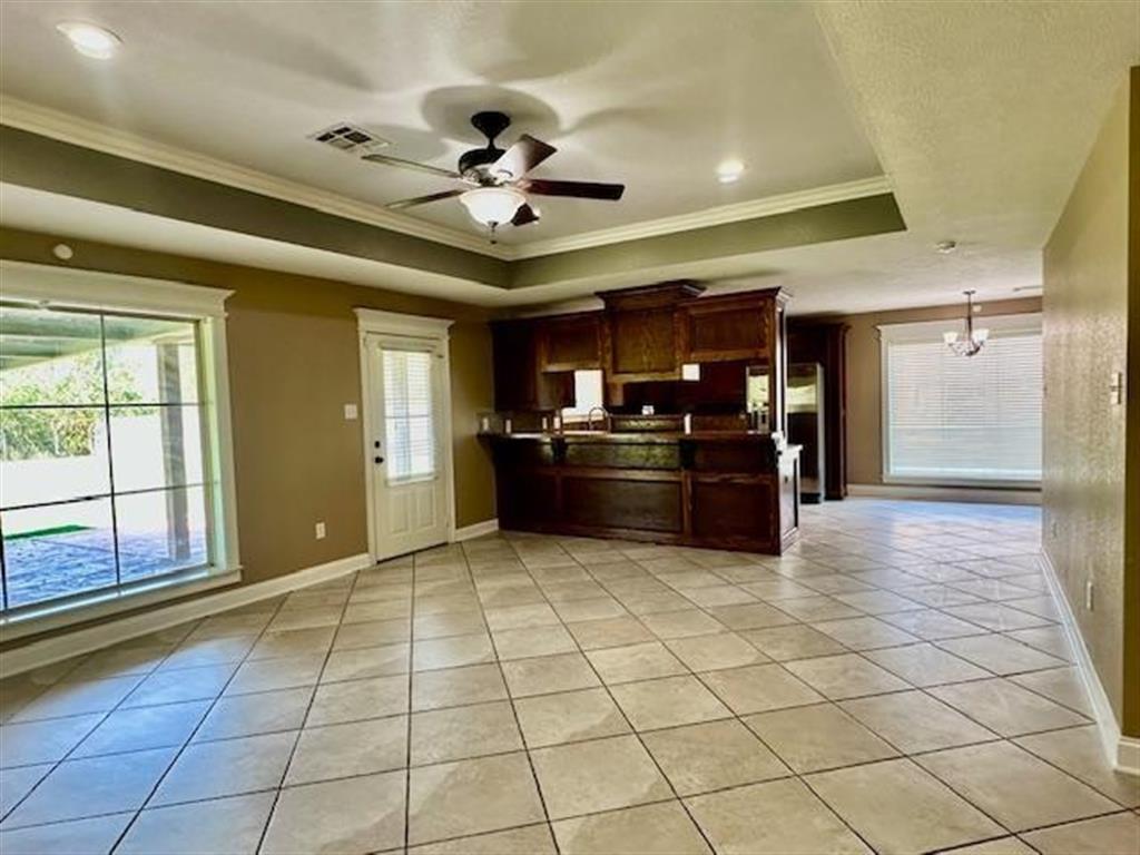 312 Barclay Street Iowa, LA 70647 - Photo 3 of 21