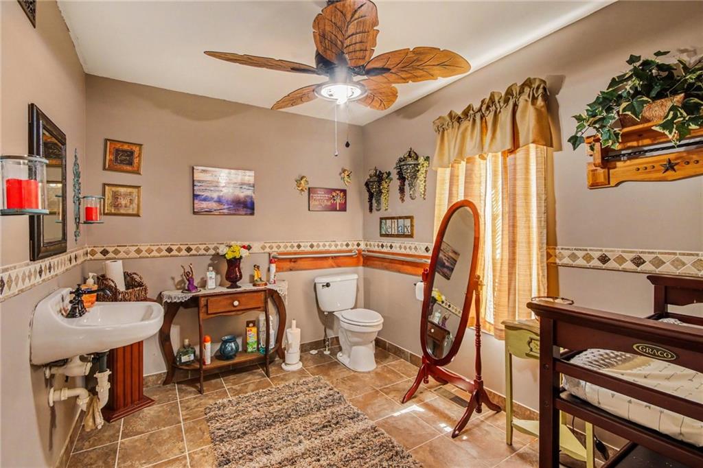 33 Fair Street Newnan, GA 30263 - Photo 11 of 20