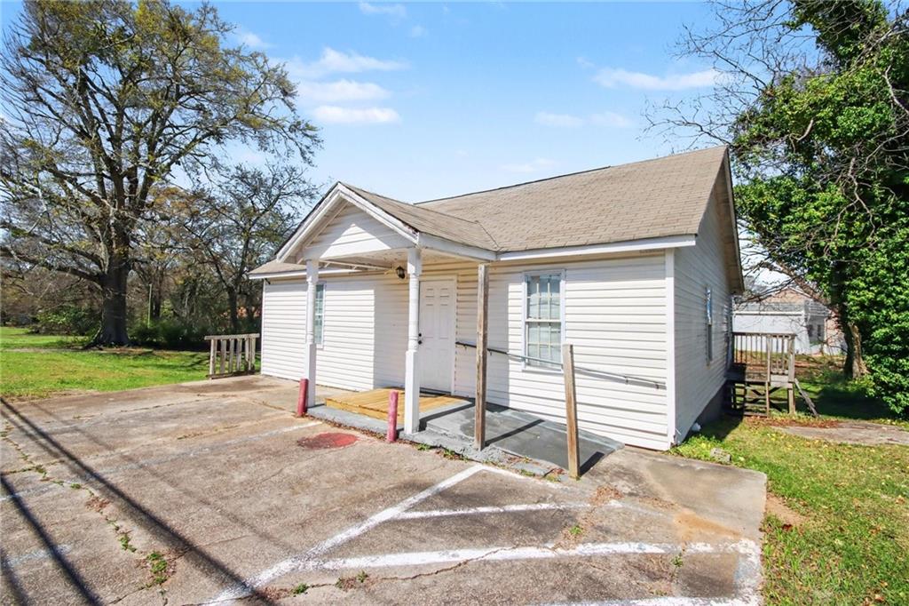 33 Fair Street Newnan, GA 30263 - Photo 2 of 20